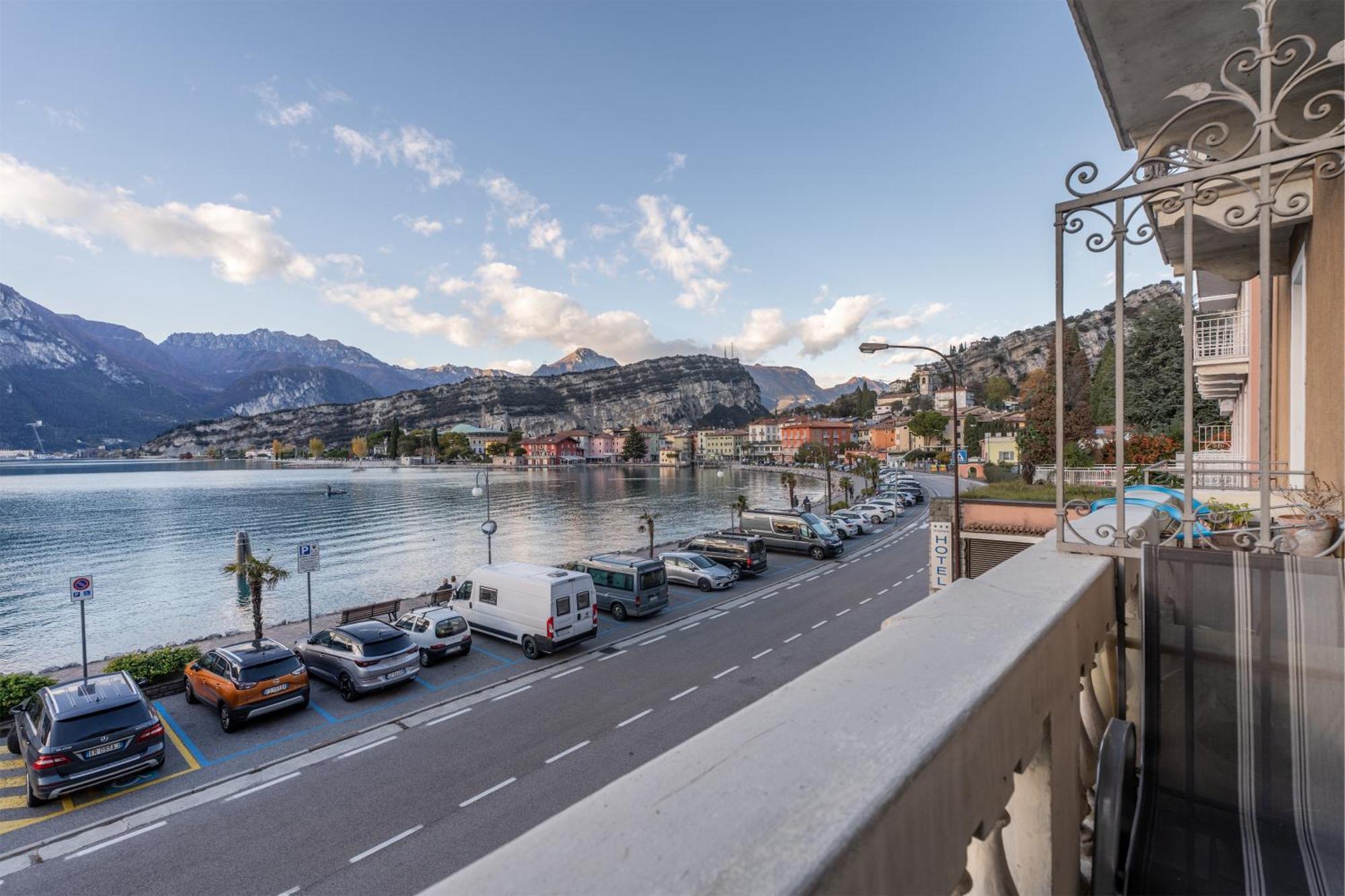 Lake Sensation - Garda Lake View Torbole Sul Garda Extérieur photo